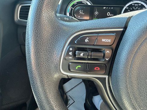 Used 2019 Kia Niro LX FWD image 18
