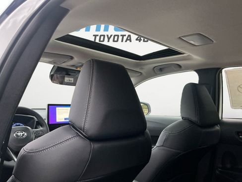 New 2026 Toyota Corolla Cross XLE image 19