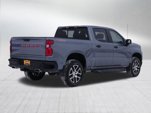 Used 2020 Chevrolet Silverado 1500 LT Trail Boss image 7