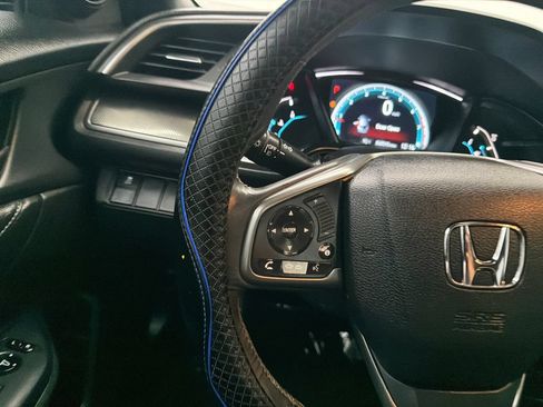 Used 2017 Honda Civic EX-L image 24