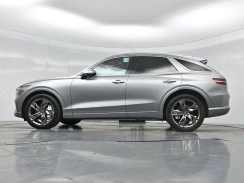 Used 2025 Genesis Electrified GV70 w/ Prestige Package AWD/4WD image 7
