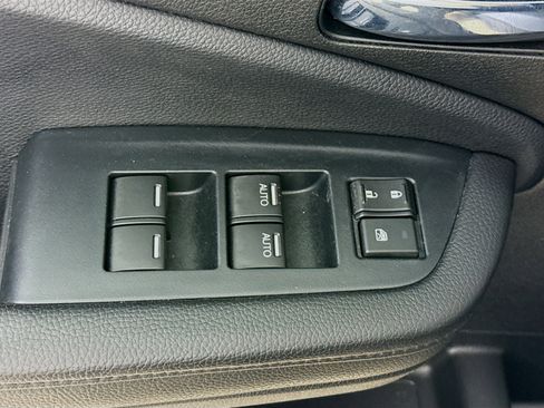 Certified 2022 Honda Pilot Sport image 20