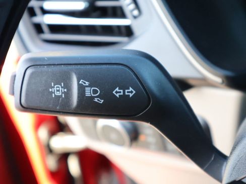 Used 2021 Ford Escape SEL image 40