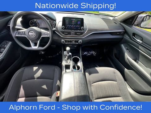 Used 2024 Nissan Altima 2.5 SV FWD image 8