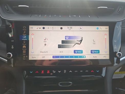 New 2026 Jeep Grand Cherokee Limited w/ Limited Altitude Package image 19