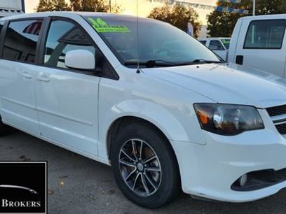 Used 2016 Dodge Grand Caravan R/T w/ Driver Convenience Group