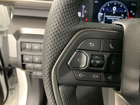 New 2026 Toyota Tacoma SR5 AWD/4WD image 18