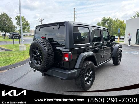 Used 2021 Jeep Wrangler Unlimited Sport AWD/4WD image 8