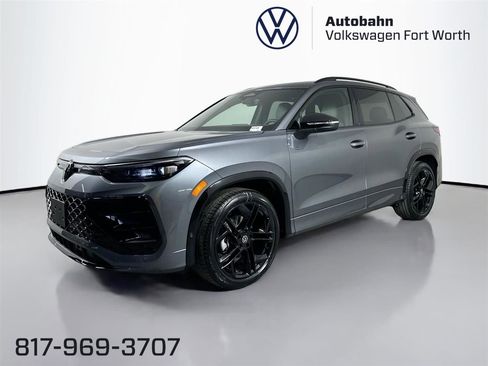 New 2026 Volkswagen Tiguan SE R-Line image 1