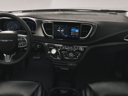 New 2027 Chrysler Pacifica Select FWD image 18