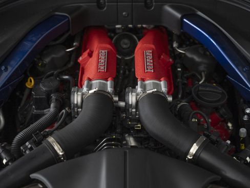 Used 2023 Ferrari Roma RWD image 49