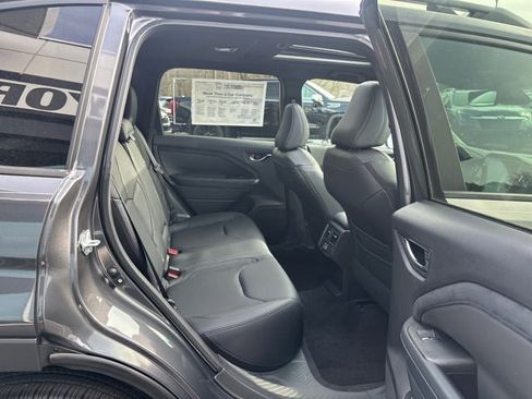 New 2026 Subaru Forester Limited image 94