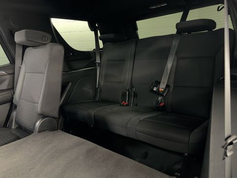 Used 2023 Chevrolet Tahoe LS image 32