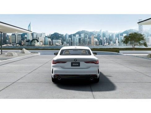 New 2026 BMW 430i Coupe w/ Parking Assistance Package image 5