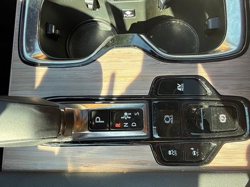 Used 2023 Lexus RX 350 w/ Accessory Package (2T) AWD/4WD image 17