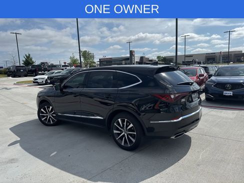 Used 2025 Acura MDX FWD w/ Technology Package image 3
