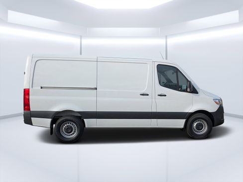 New 2026 Mercedes-Benz Sprinter 144 Cargo image 4