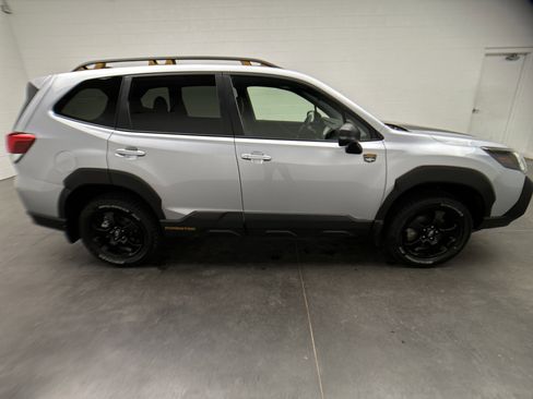Used 2025 Subaru Forester Wilderness w/ Convenience Package AWD/4WD image 41