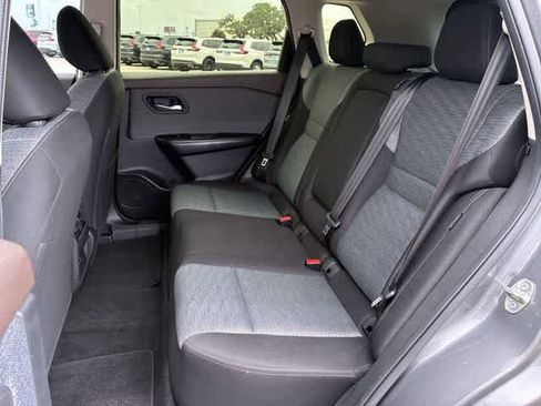 Used 2023 Nissan Rogue SV FWD image 20