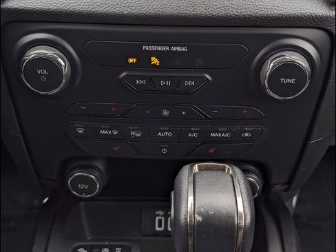 Used 2019 Ford Ranger Lariat w/ Equipment Group 501A Mid image 34