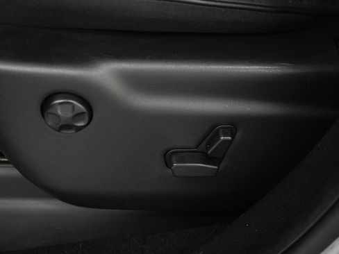 Used 2021 Jeep Grand Cherokee High Altitude AWD/4WD image 25