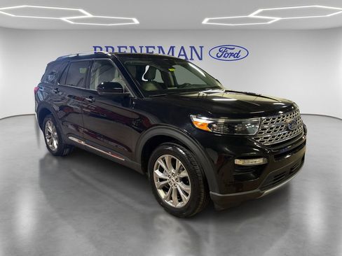 Certified 2023 Ford Explorer Limited image 3