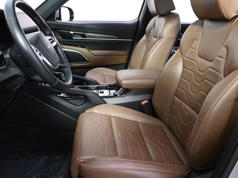 Used 2022 Kia Telluride SX w/ SX Prestige Package image 13