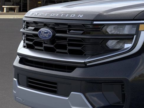 New 2025 Ford Expedition Max Platinum w/ Platinum Ultimate Package image 17