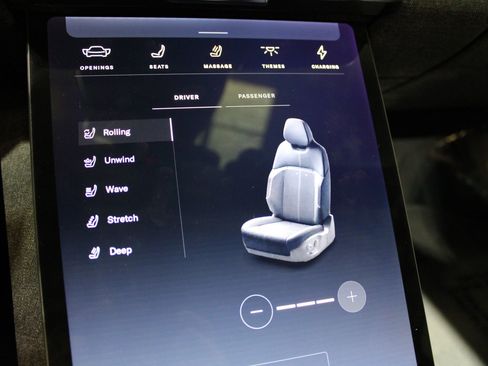 Used 2022 Lucid Air Grand Touring image 36