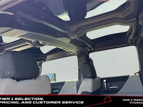 New 2026 GMC Hummer EV SUV AWD/4WD image 12