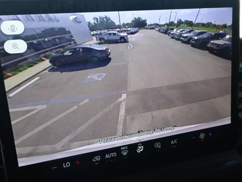 Used 2023 Ford E-Transit Medium Roof w/ Load Area Protection Package RWD image 4