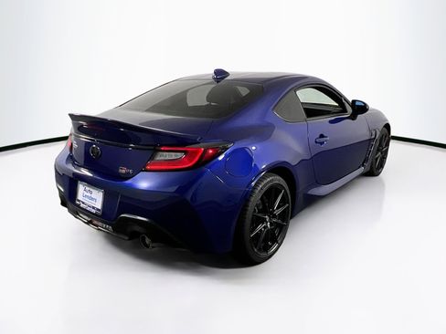 Used 2022 Toyota GR86 Premium image 5