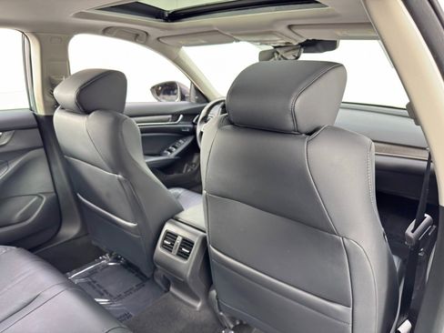 Used 2018 Honda Accord EX-L image 37