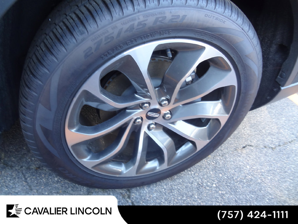 Used 2026 Lincoln Aviator AWD image 8