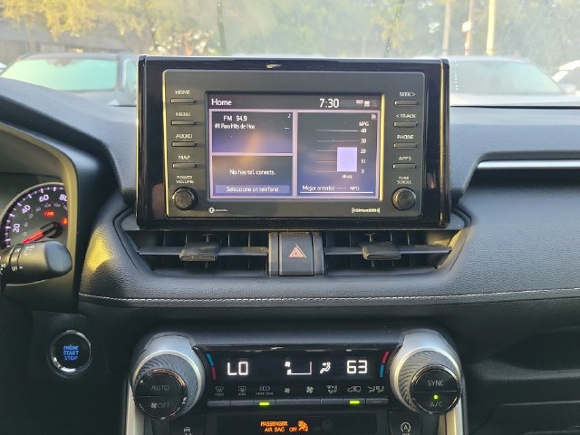 Used 2022 Toyota RAV4 XLE w/ Convenience Package FWD image 19
