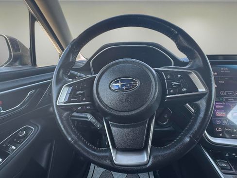 Used 2020 Subaru Outback Limited image 11