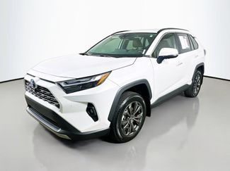 Used 2024 Toyota RAV4 Limited w/ Advanced Technology Package AWD/4WD video 3