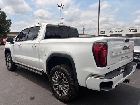 Used 2024 GMC Sierra 1500 Denali Ultimate AWD/4WD image 5
