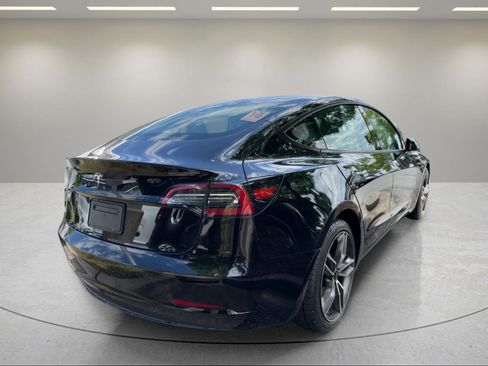 Used 2023 Tesla Model 3 Standard Range RWD image 5