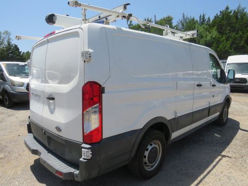 Used 2016 Ford Transit 150 130 Low Roof RWD image 5