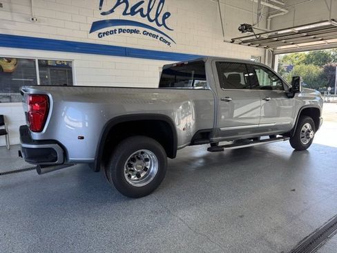 New 2026 Chevrolet Silverado 3500 High Country w/ High Country Premium Package image 12