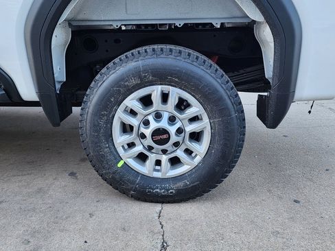 New 2026 GMC Sierra 2500 Pro image 52