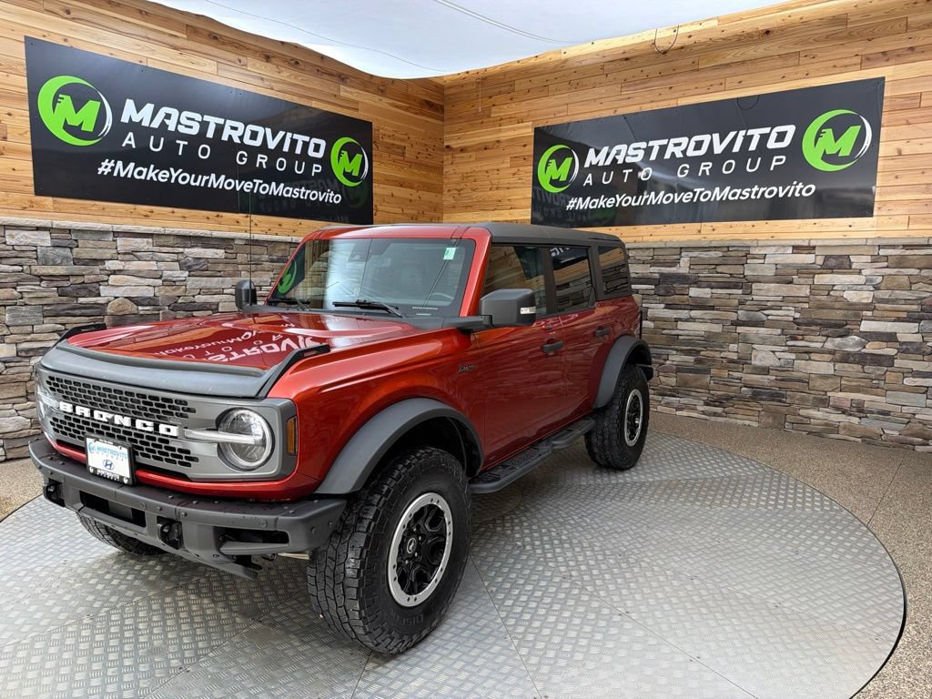 Used 2022 Ford Bronco Badlands AWD/4WD image 2