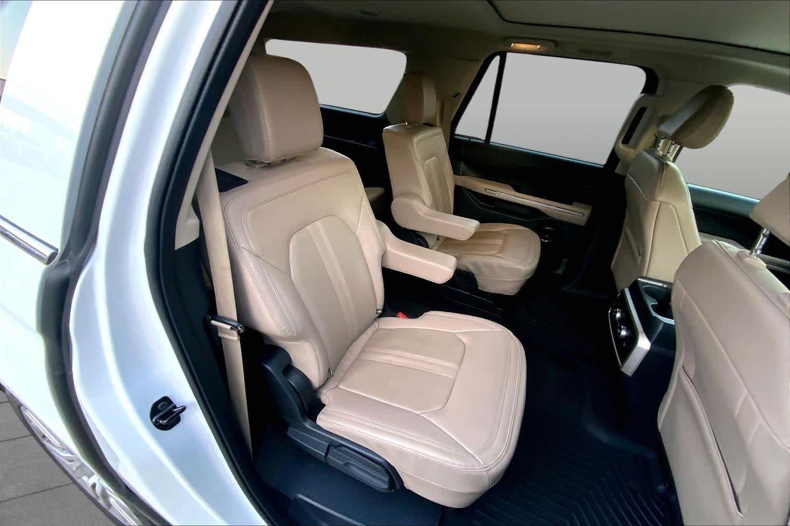 Used 2022 Ford Expedition Max Limited AWD/4WD image 20