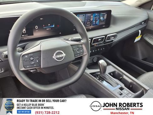 New 2026 Nissan Sentra SV w/ Floor Mat Package FWD image 4