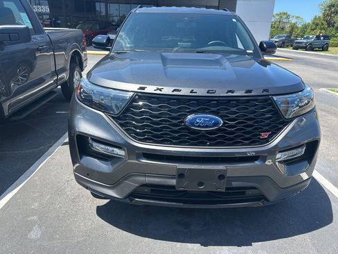 Used 2020 Ford Explorer ST w/ Premium Technology Package image 3