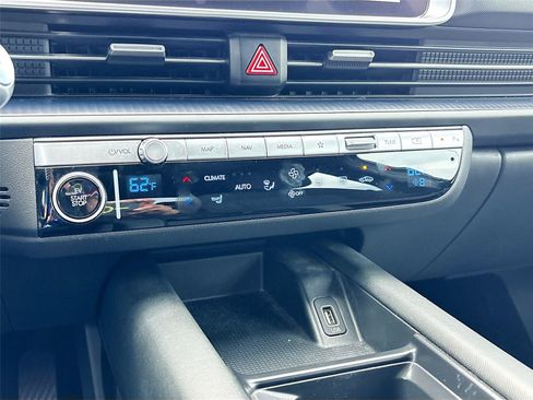 Used 2023 Hyundai Ioniq 6 SE w/ Cargo Package RWD image 19
