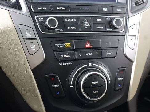 Used 2017 Hyundai Santa Fe Sport AWD/4WD image 23