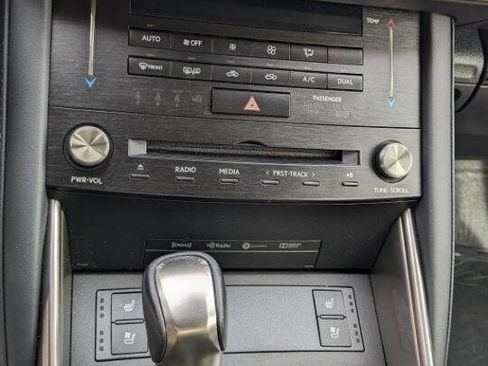 Used 2018 Lexus IS 300 AWD w/ Comfort Package image 35