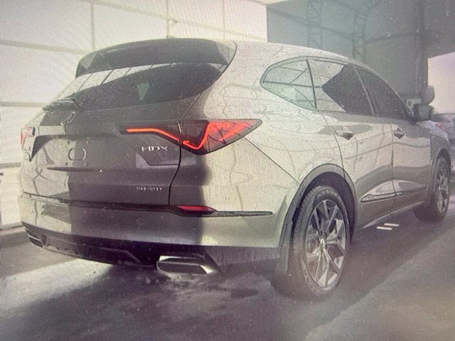 Used 2023 Acura MDX A-Spec AWD/4WD image 3